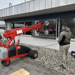 Montering af nye vinduer i Grenaa på Djursland